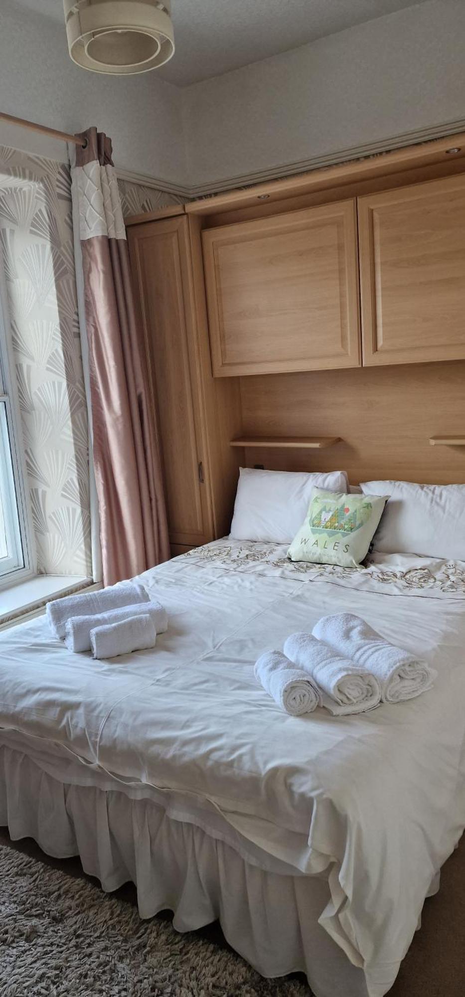 فندق Hazeldene أبيريرون المظهر الخارجي الصورة